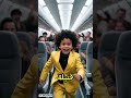 الولد انقذ الناس من انفجار قنبله في الطياره