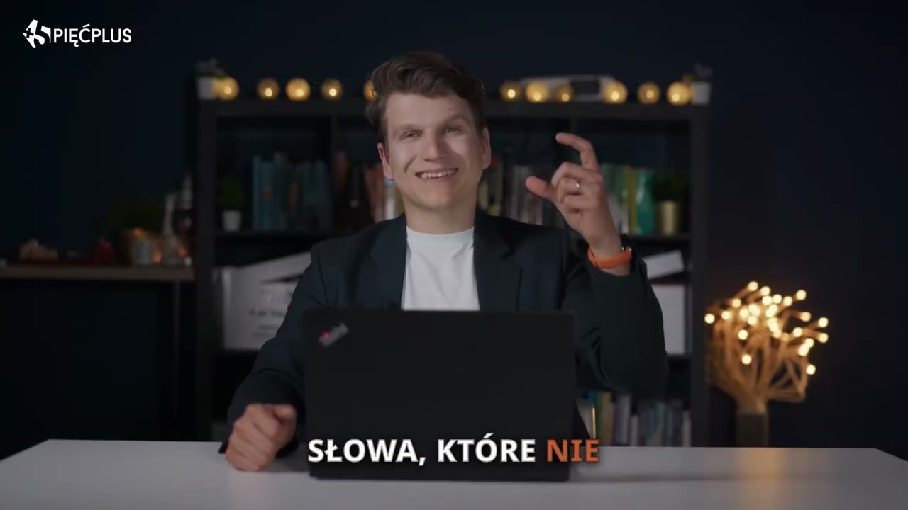 Online course ad: Learn with AI, laptop spot