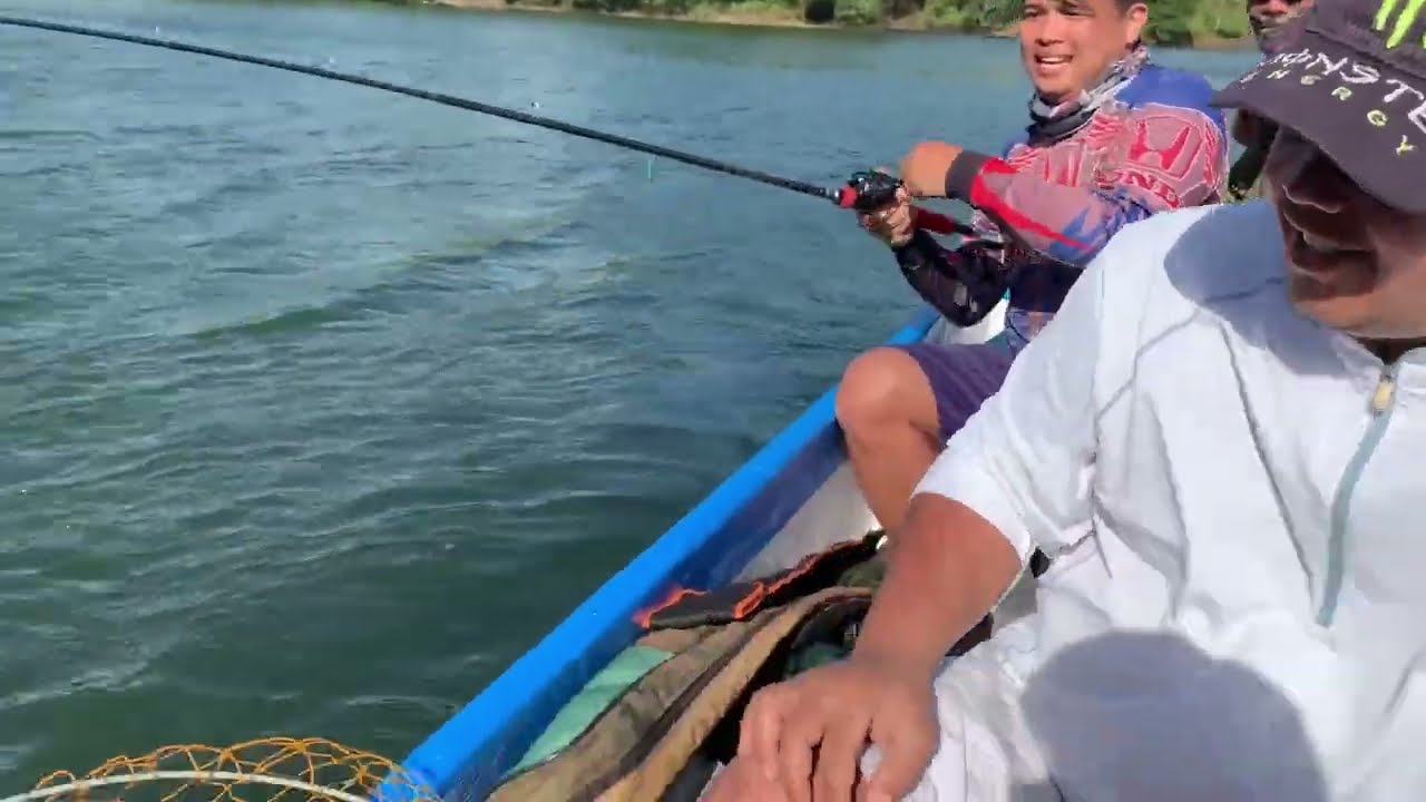 Lumot Lake Bass Fishing