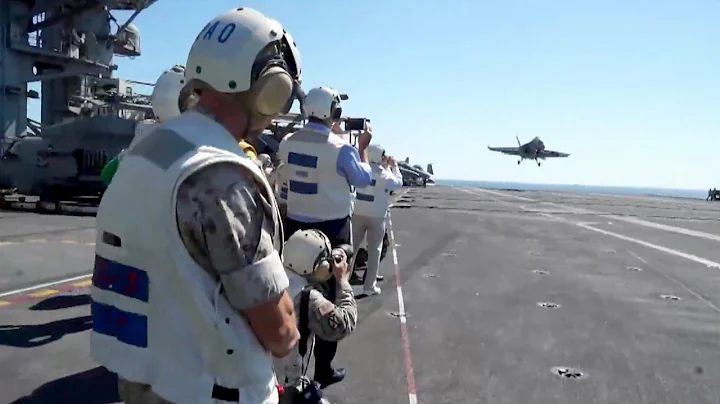 Distinguished Visitors Tour USS George Washington