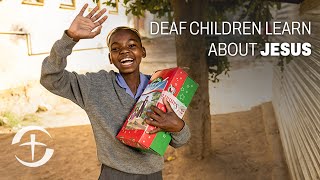 Deaf Children Learn About Jesus