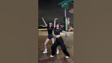 Thumbnail of Mi Gente • J Balvin/Willy William #Dance Cover
