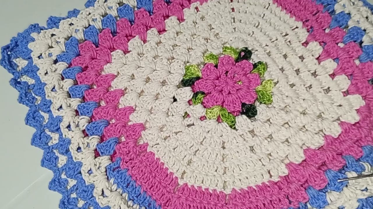 Trilho de mesa folha..🌿 ficou um espetáculo