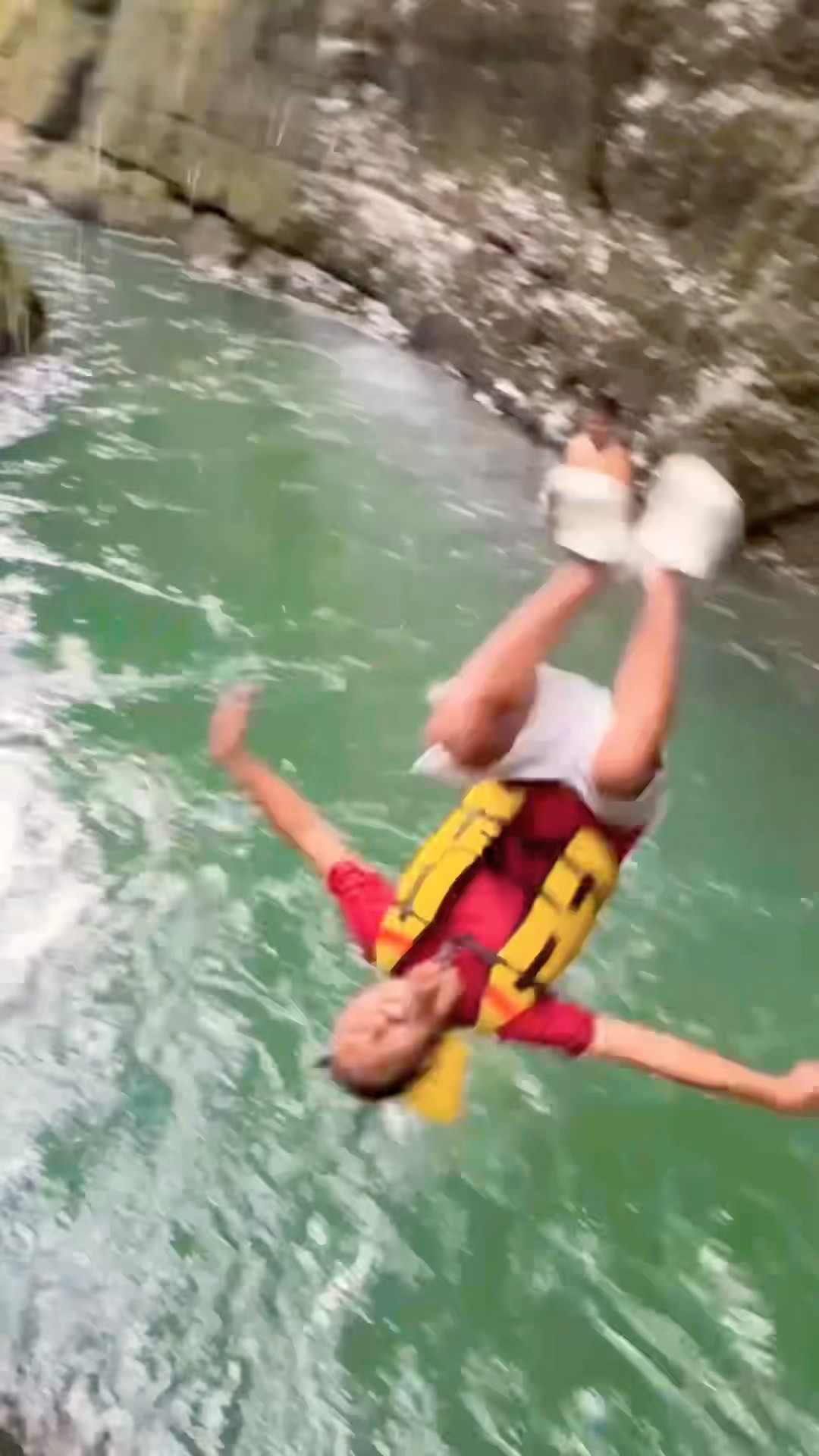 Bego Salto Terindah