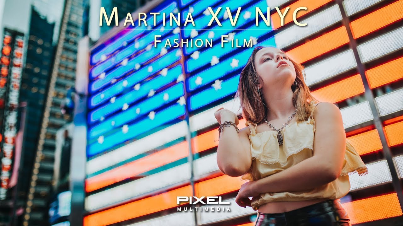 Backstage - Book -  15 Años de Martina XV // NYC Fashion Film