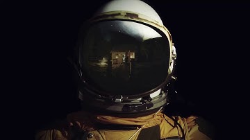 Falling In Reverse - "Carry On" / "Gravity" (Unreleased)(Uncut version)