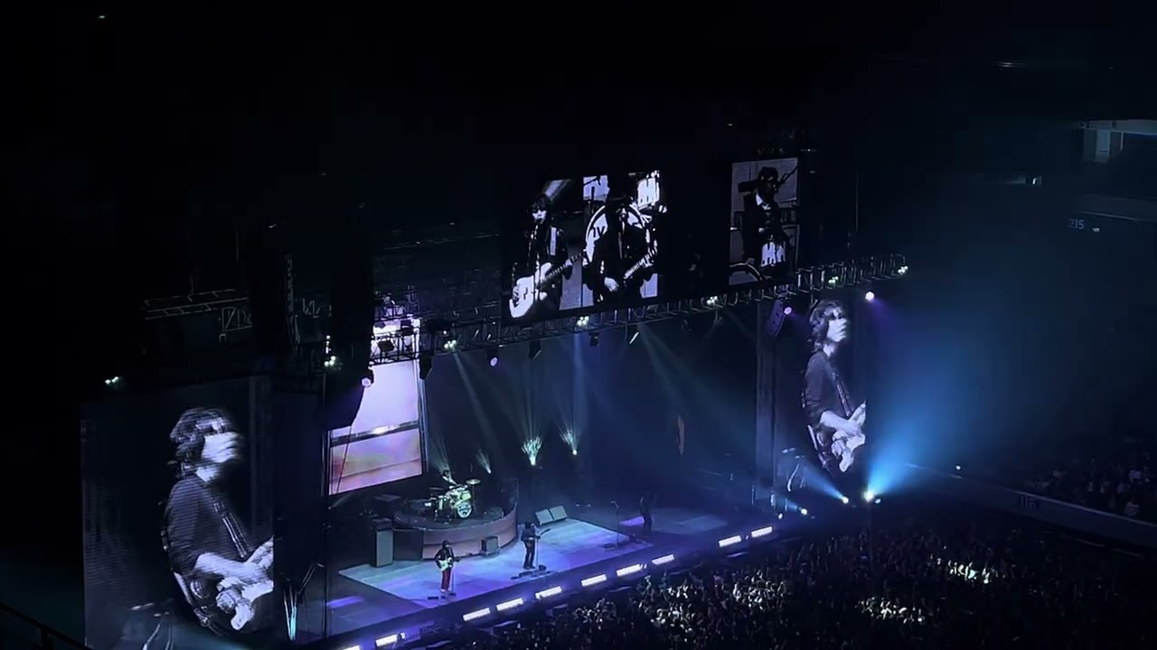 IV OF SPADES | SINO (Unique) | Live At The MOA Arena 12-12-25.  