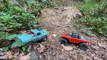 Modded Scx24 c10 vs modded scx24 Deadbolt!