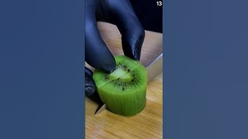 Thumbnail of Alat sederhana super tajam memotong buah kiwi sangat memuaskan #shorts