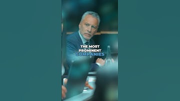 Why is Paul Graham considered a legend in the startup world?