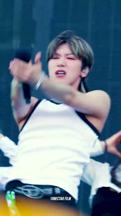 THIS IS TOO MUCH 🫣😭 #short #waterbomb #Ten #nct #wayv #kpop