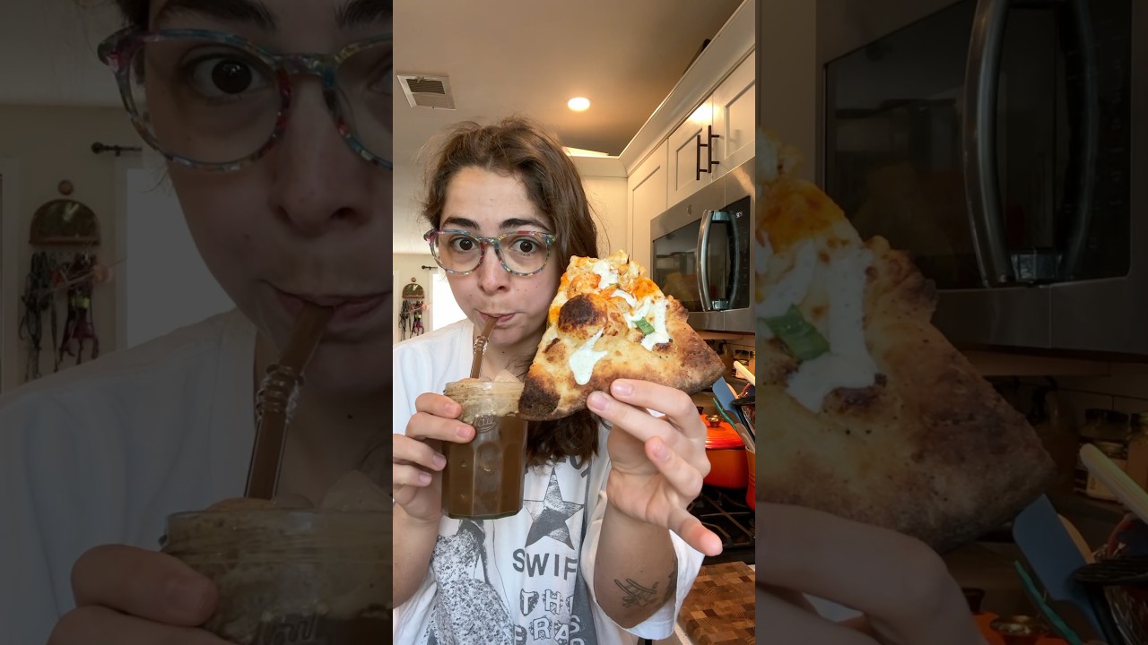 honey syrup & a slice🐝🍯🍕 