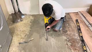 What’s going on here? Flooring level uneven by DO IT YOURSELF ITS EASY 1,425 views 2 months ago 39 seconds