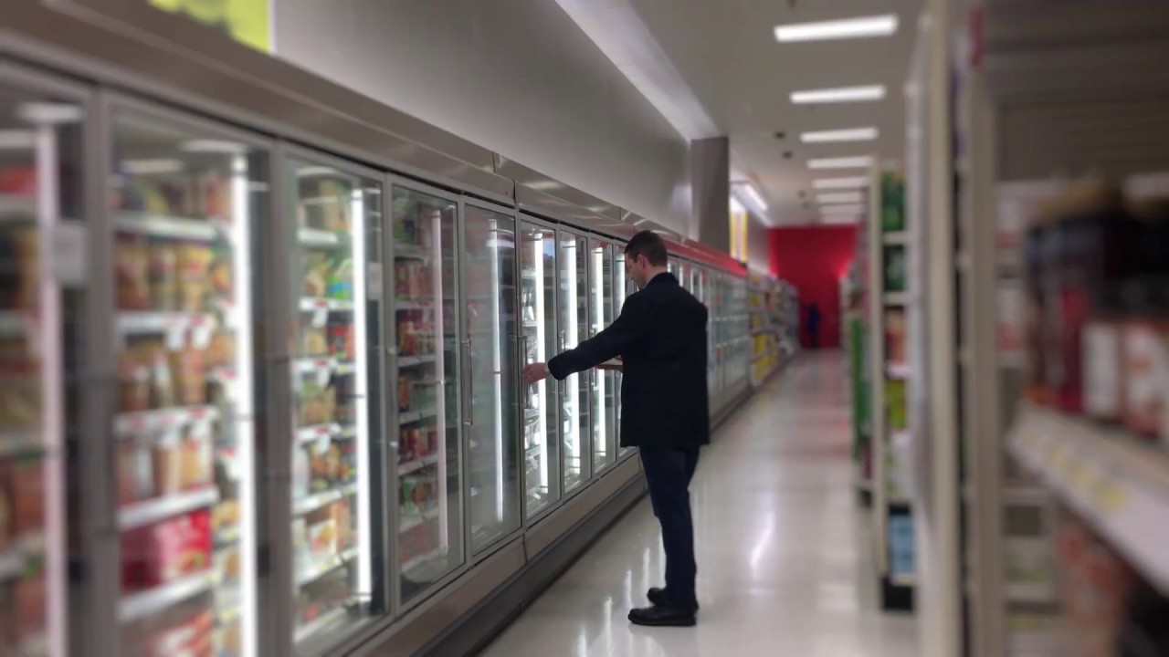 supermarket refrigeration case cleaning