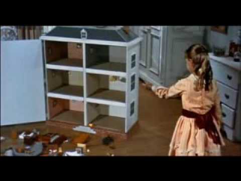 Mary Poppins - Una cucharada de azcar (Doblaje Esp...