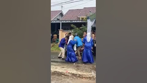 kakek nya mantan biduan😂