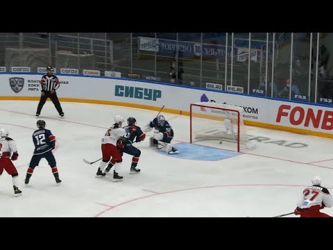 Daniele Audette first KHL goal