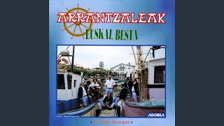 Video thumbnail of "Arrantzaleak - Arrantzaleak"