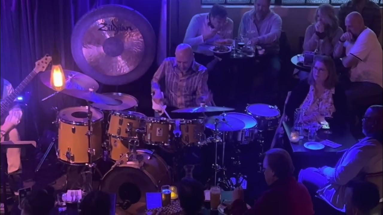 Steve Smith & Vital Information: "Emergence" LIVE Steve Smith & Vital Information: "Emergence" LIVE