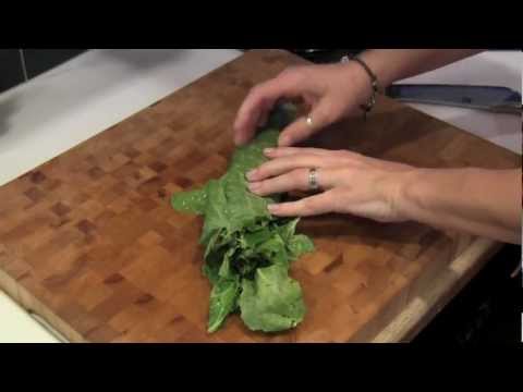 Kimber In The Kitchen Southern Collard Greens Mov-11-08-2015