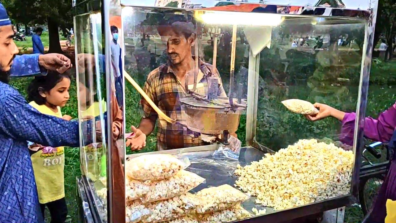 Most Famous 🔥 POPCORN WALA in Dhaka (পপকর্ন) 😱| Dhaka Street Food | Bangladeshi Food Review