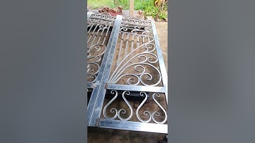 Cổng hoa văn 4 cánh mở quay đẹp, giá rẻ