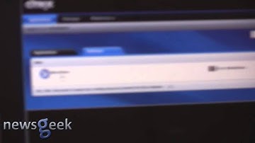 CES 2011 - Demo of the Motorola Atrix 4G and Laptop Docking Station