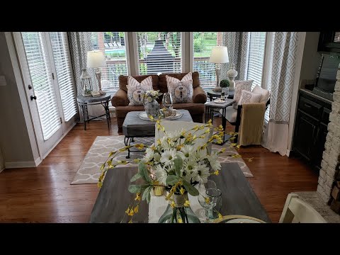 2019-spring/-mother's-day-tablescape-&-hearth-room-ideas/diy-floral-arrangement