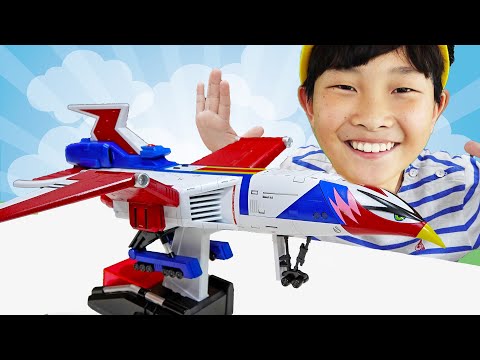 예준이의 비행기 장난감 조립놀이 독수리 <strong>오형제</strong> Airplane Toy Assembly Aircraft