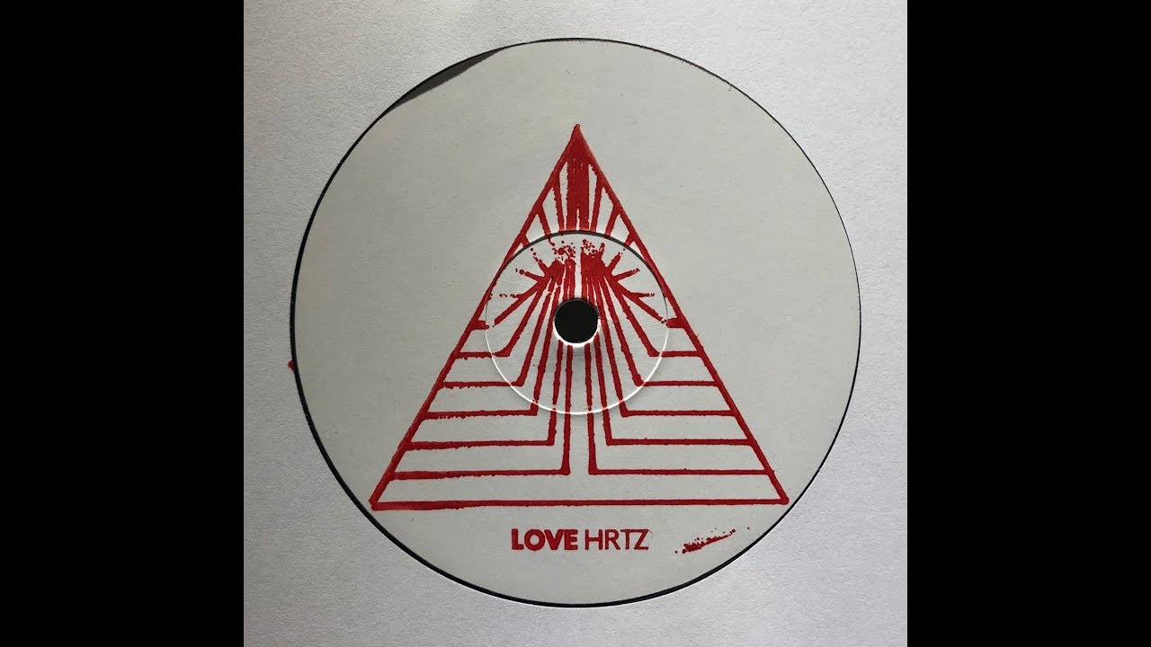 LOVEHRTZ - MUSIC MAKES ME HIGH (LVHRTZ 002)