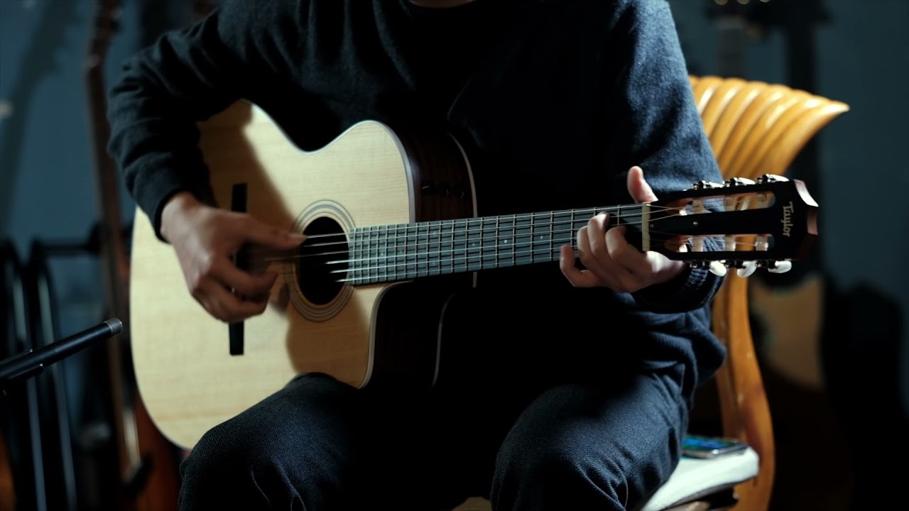 Taylor 214CE-N Rosewood Spruce (cuerdas nylon) - Guitarra electroacústica