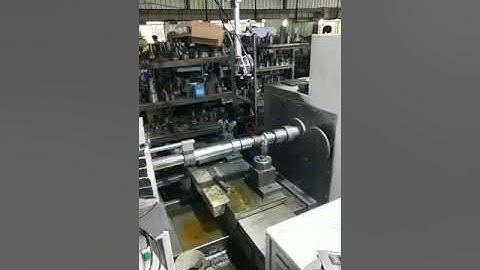 Spinning machine, robot insert and takeout part
