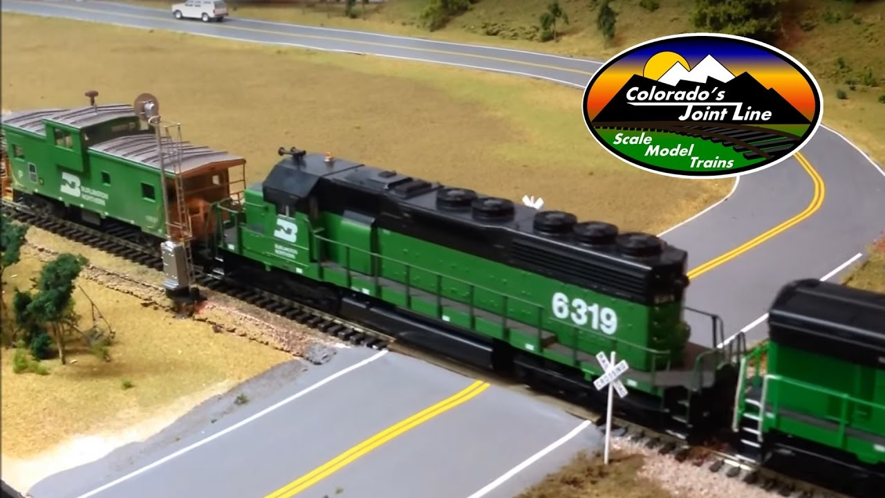 HO Scale BN Coal train with Helpers &amp; Caboose Ops Session - Colorado 