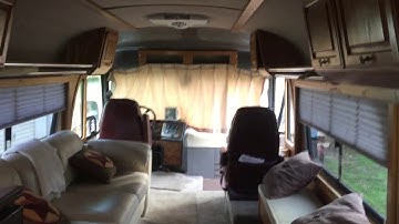 GM 4106 Bus Conversion "For Sale" INTERIOR