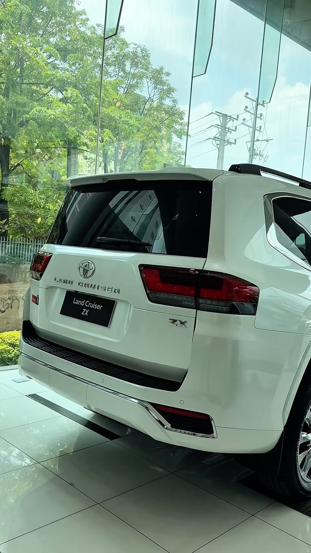 New Toyota Land Cruiser ZX 2026 Super Luxury SuV - YouTube