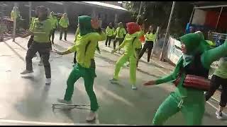 aero lapangan  Ibu ibu kece...