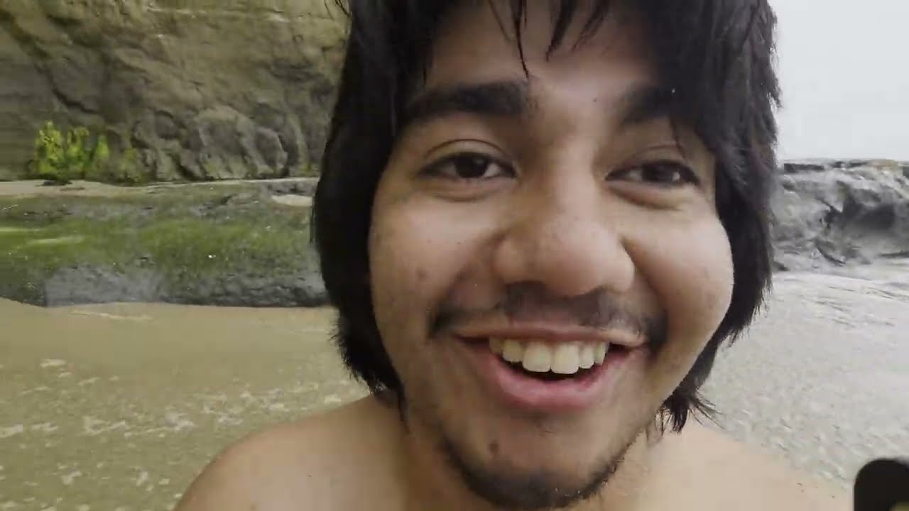 Digging a trench (beach episode)