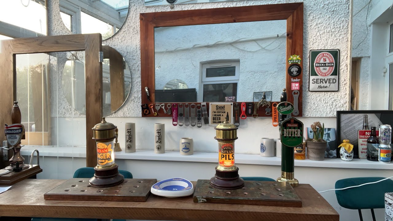 Friday Night Live At The Stoned Crow Virtual Pub , LIVE Craft Beer Drinking