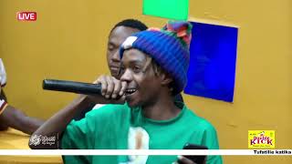 HII NGOMA YAMFANYA  ALI KAMWE WA YANGA AMPOST  DOGO MALLO INSTAGRAM