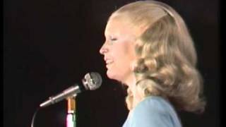 Patty Pravo - Non andare via - Ne me quitte pas - Jacques Brel chords