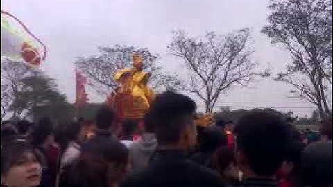 Lễ Hội Rước Vua Độc Đáo ở đền sái quê tôi