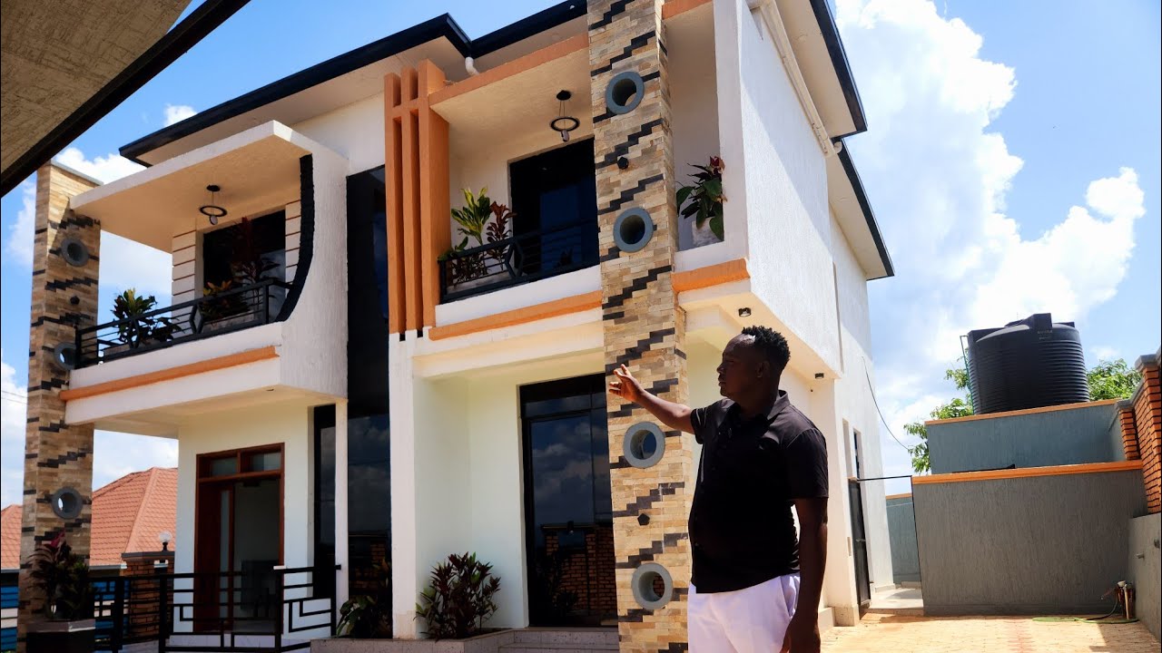 Reba inzu nziza igeretse iri kugurishwa amafr macye muri kigali