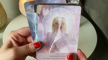 Deck walkthrough of The Starseed Oracle by Rebecca Campbell