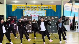 Grade 12 - Aquamarine Dance Evolution Performance