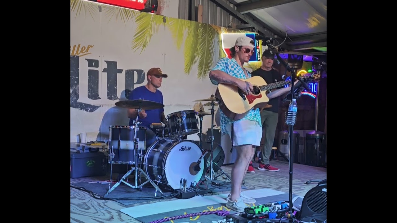 Whiskey River Cover - Chip Darby & Vintage Soul  Eric Curtis Drums; Ken Marvel Bass