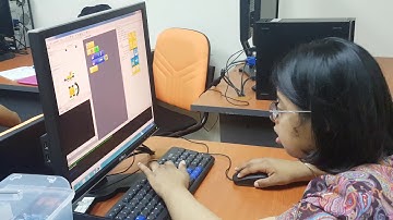 Draw a square with miniBloq.