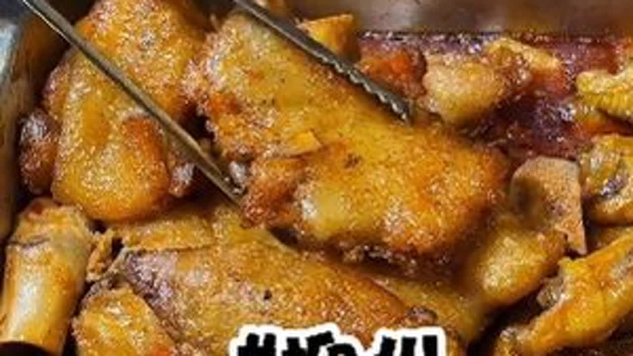 在柳州第一次吃到『螺蛳牛杂+泡面』实在太太太香了～开炫！#宝藏餐厅藏不住 #它唯一的缺点是本地限定 #就爱这一口暖呼呼美食  #柳州螺蛳粉 #美食趣胃计划