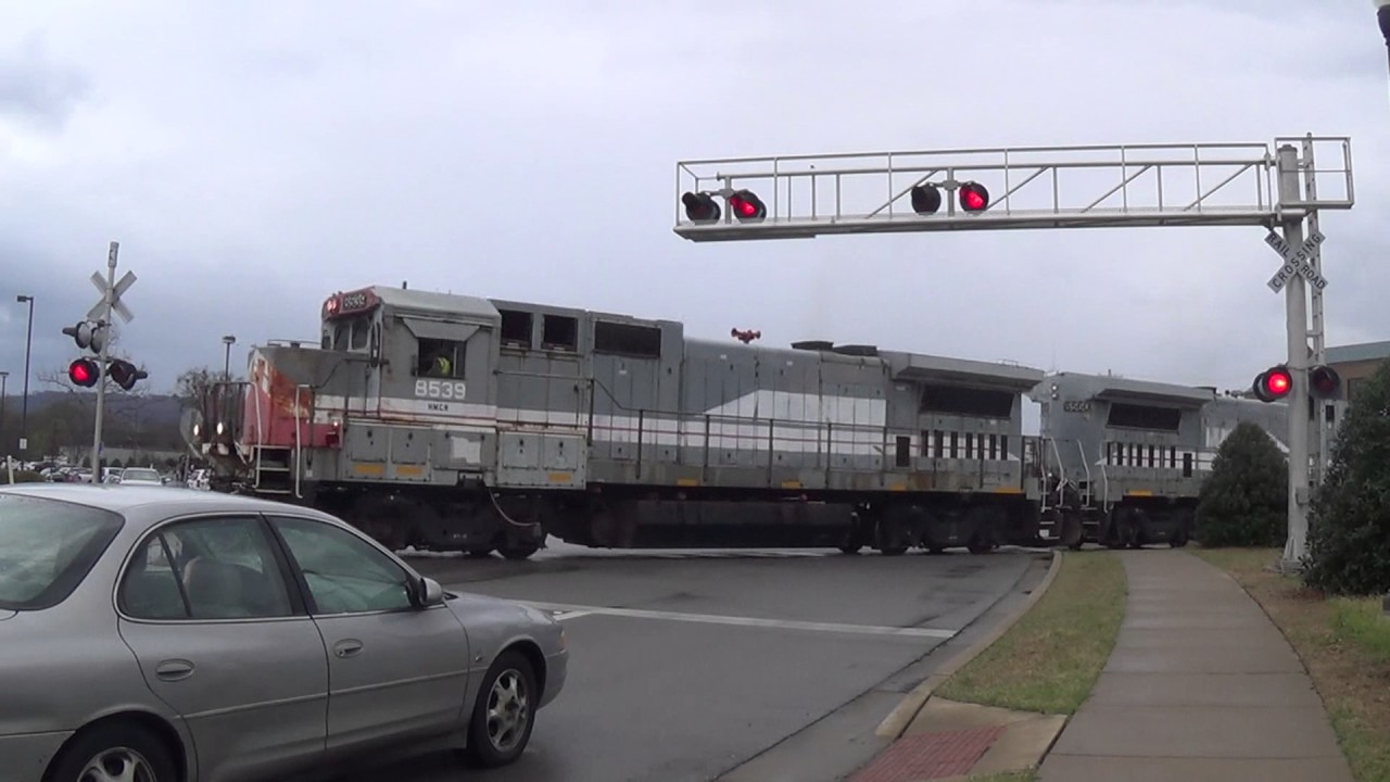 Heart of Huntsville Drive Railroad Crossing, Huntsville, AL YouTube