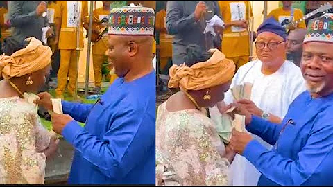 A Beautiful Moment Jide Kosoko, Yinka Quadri Dances & Sprays The Mother Of Bidemi Kosoko's Husband