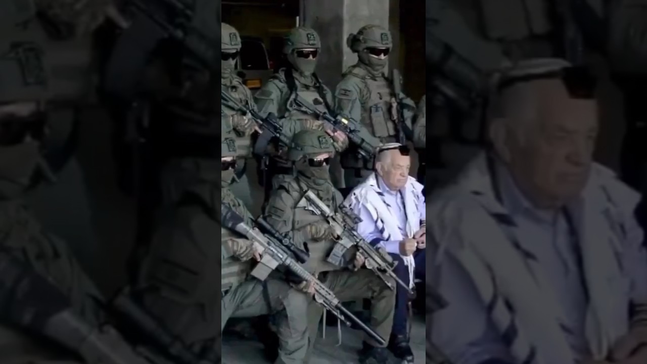 91 year old Holocaust survivor stands with an elite force in the IDF  israel